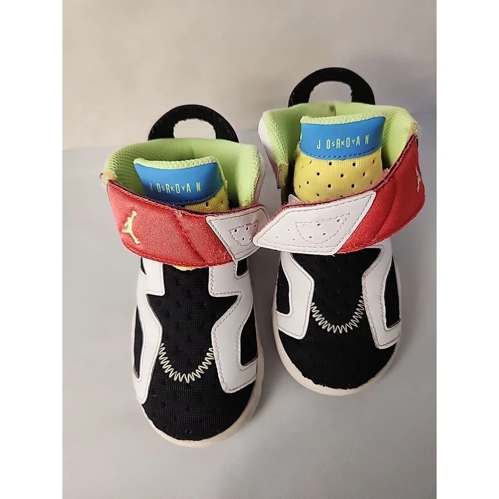 Air Jordan Toddlers Size 9C Sneakers Sky 6 Retro Little Flex Multicolor White